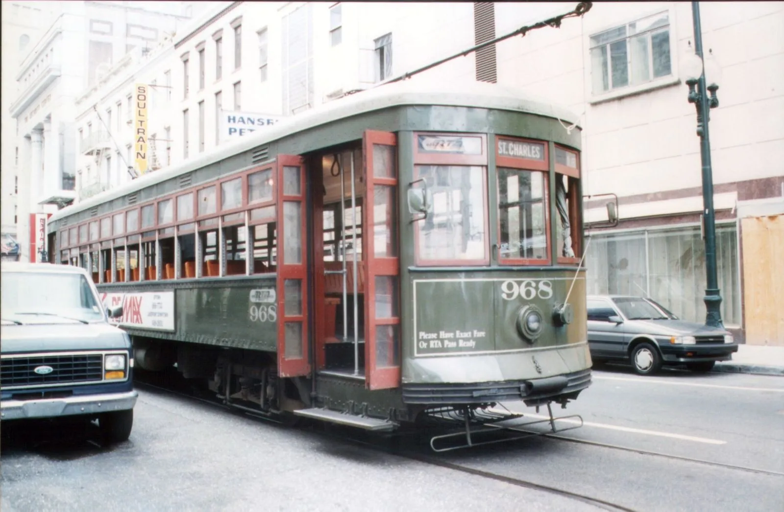 Combining Air Travel and the New Orleans Streetcar With a Private Chauffeur